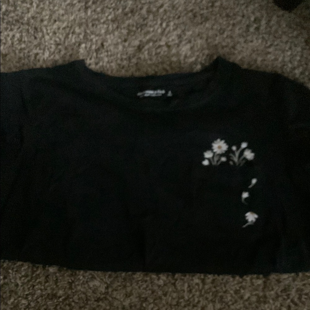 Abercrombie & Fitch Black Short Sleeve Tee with Floral Embellishment